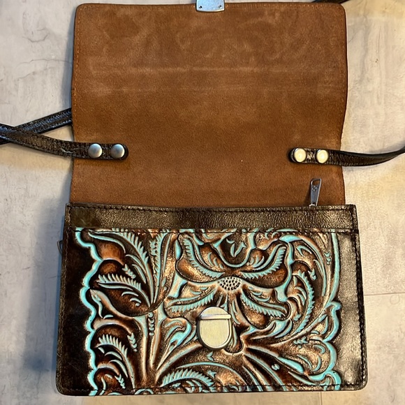 Patricia Nash New without tags  Crossbody bag  tooled Leather  bronze brown mint - Picture 9 of 17